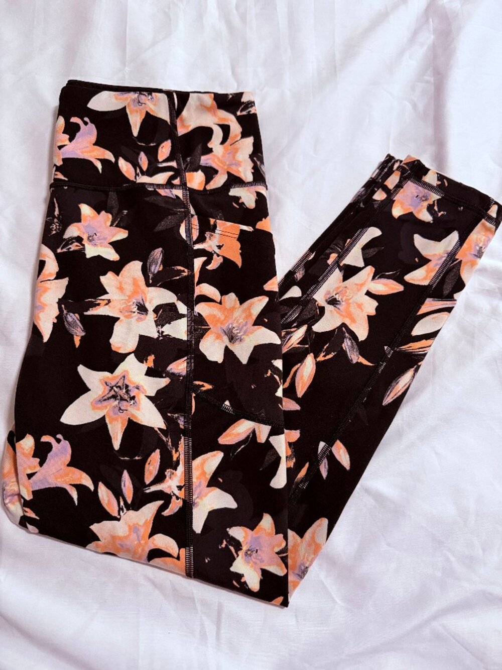 Victoria's Secret On Point Flow Ankle Leggings Size 12
